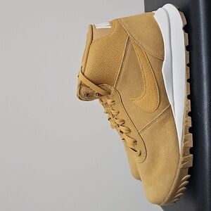 Brand New Nike Hoodland Suede 'Haystack' Boots Size Men's 12 Sku 654888 727